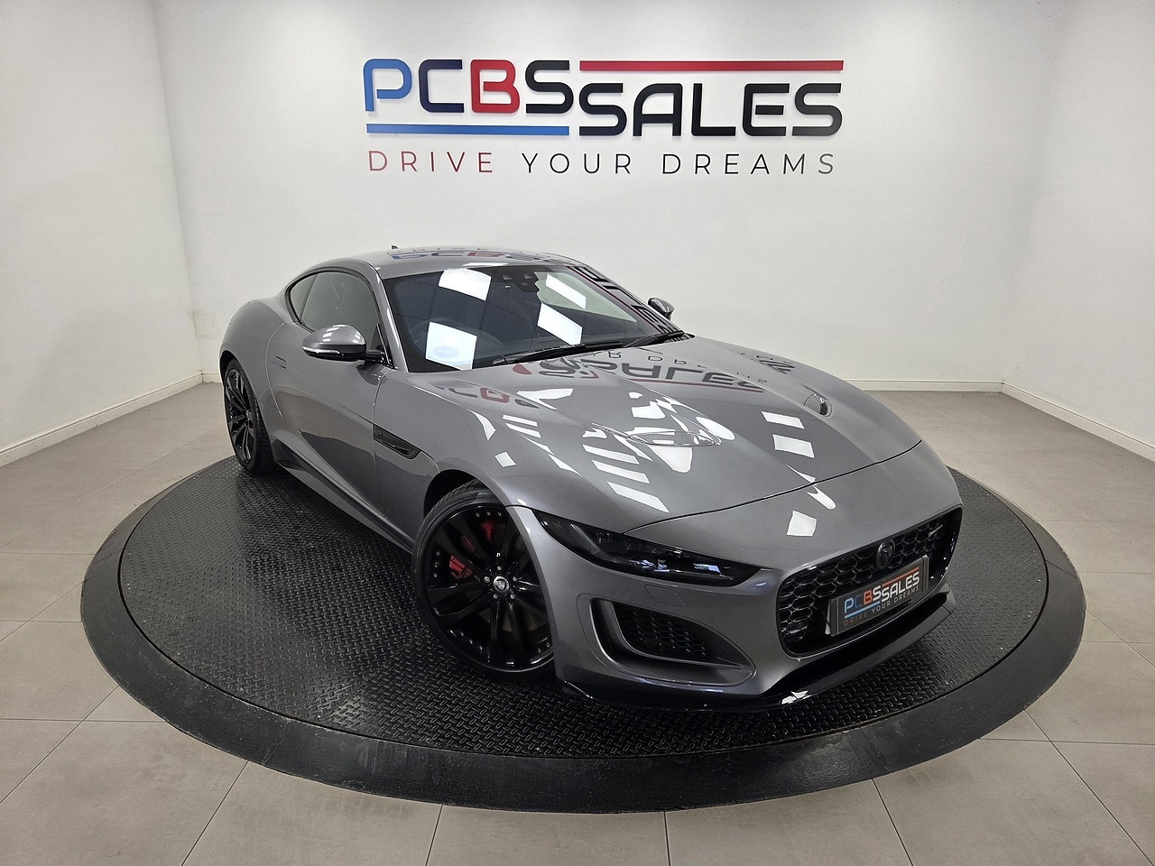 Jaguar F-Type 2024