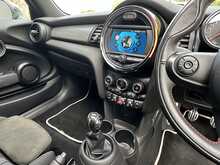 MINI Convertible Cooper Sport