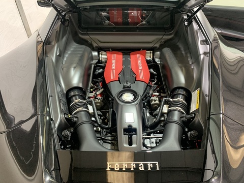 3.9T V8 GTB Coupe 2dr Petrol F1 DCT Euro 6 (s/s) (670 ps)