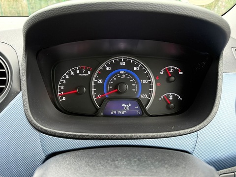 1.2 SE Hatchback 5dr Petrol Manual Euro 5 (87 ps)