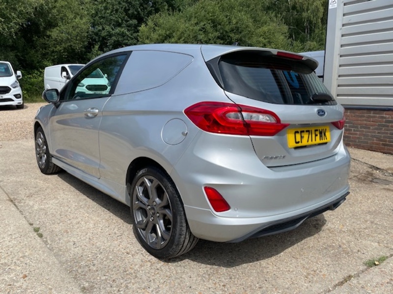 Ford Fiesta Van T EcoBoost MHEV Sport - U577