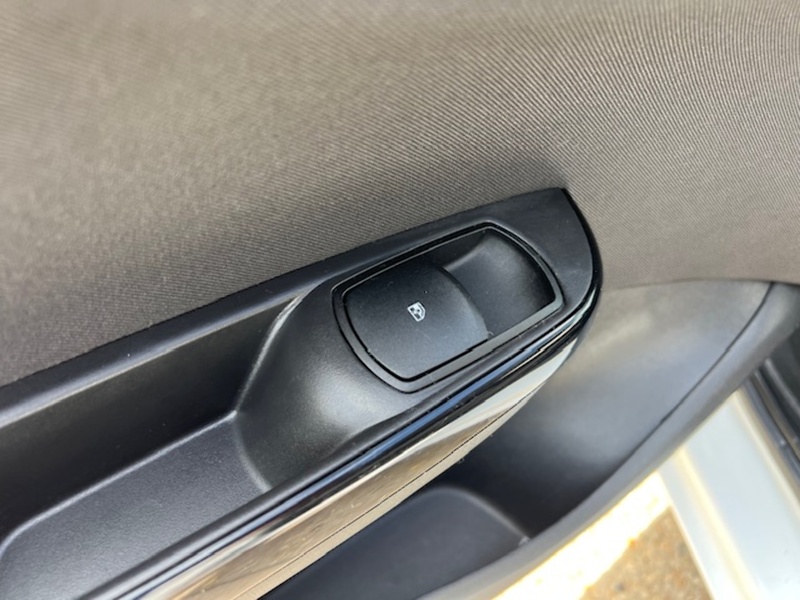 Vauxhall Corsa Van CDTi ecoFLEX - U603