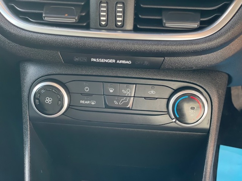 Ford Fiesta Van TDCi - U607