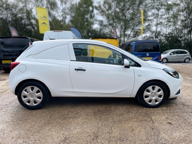 Vauxhall Corsa Van CDTi ecoFLEX - U611