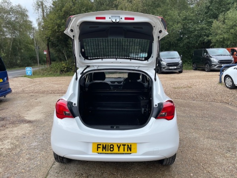 Vauxhall Corsa Van CDTi ecoFLEX - U611