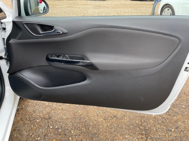 Vauxhall Corsa Van CDTi ecoFLEX - U611