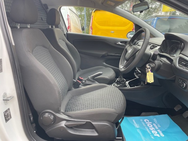 Vauxhall Corsa Van CDTi ecoFLEX - U611