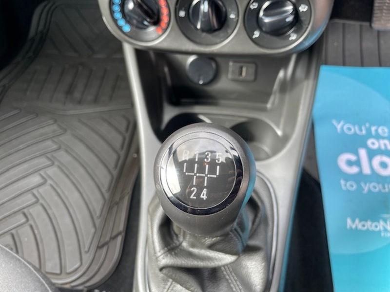 Vauxhall Corsa Van CDTi ecoFLEX - U611