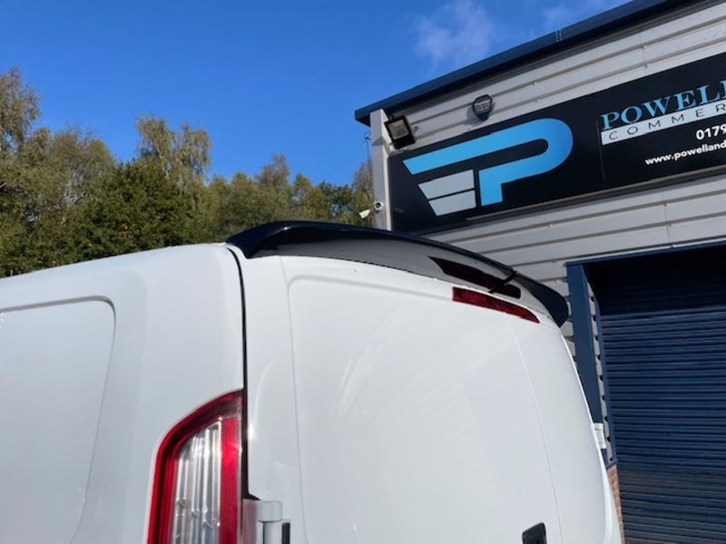 Ford Transit Custom 320 Limited Sport Kit - U621