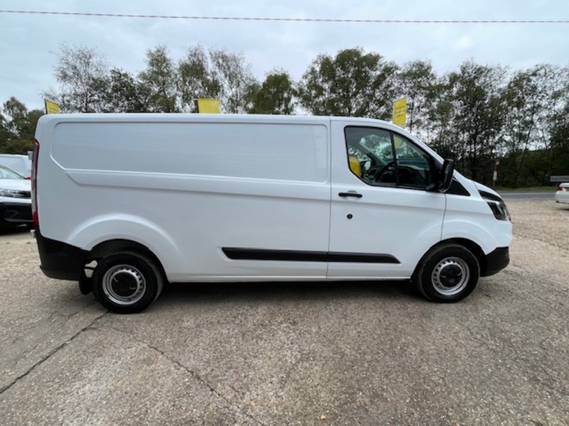 Ford Transit Custom 300 EcoBlue Leader - U622