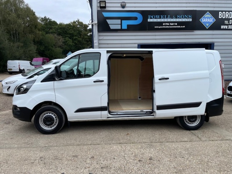 Ford Transit Custom 300 EcoBlue Leader - U622