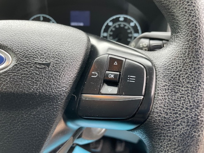 Ford Transit Custom 300 EcoBlue Leader - U622