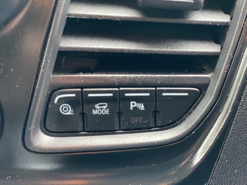 Ford Transit Custom 300 EcoBlue Leader - U622