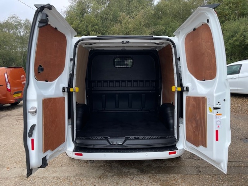 Ford Transit Custom 320 Limited Sport Kit - U626