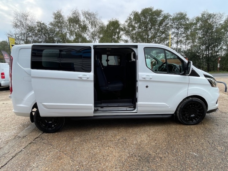 Ford Transit Custom 320 Limited Sport Kit - U626