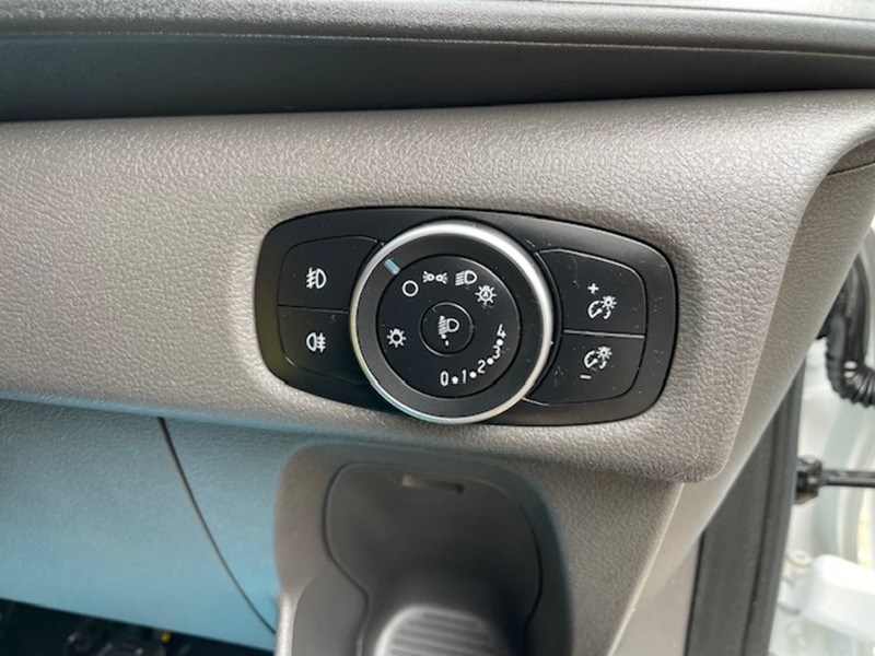 Ford Transit Custom 320 Limited Sport Kit - U626