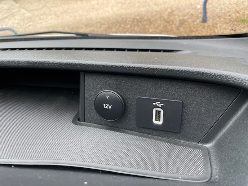 Ford Transit Custom 320 Limited Sport Kit - U626