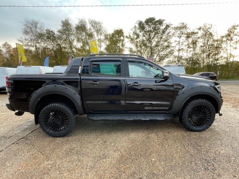 Ford Ranger Wildtrak Wide Arch Black Edition - U633