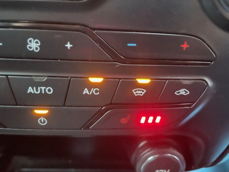 Ford Ranger Wildtrak Wide Arch Black Edition - U633