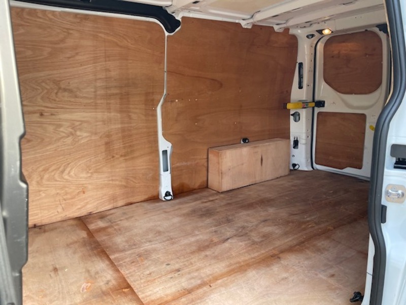 Ford Transit Custom 300 EcoBlue Leader - U635