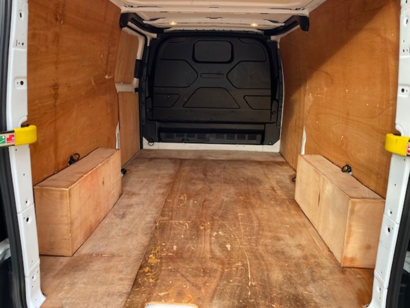 Ford Transit Custom 300 EcoBlue Leader - U635