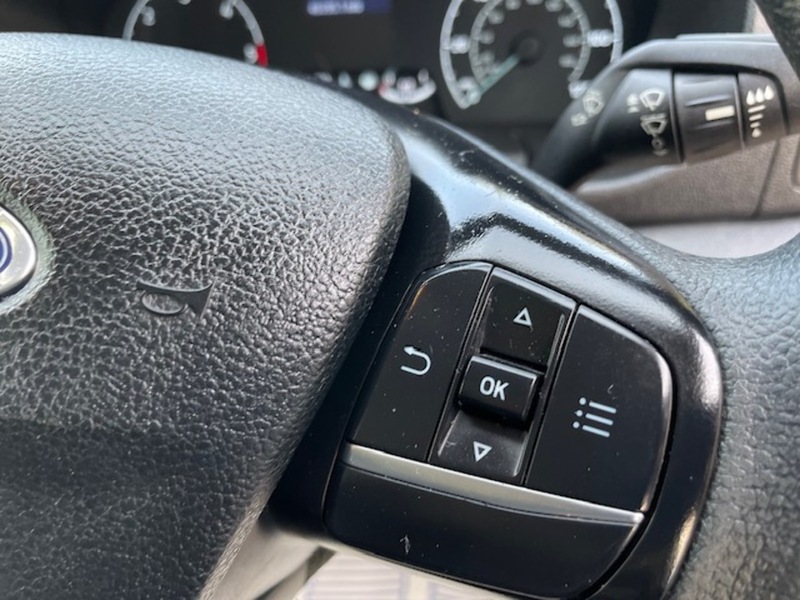 Ford Transit Custom 300 EcoBlue Leader - U635