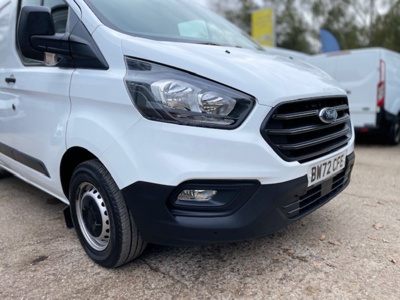 Ford Transit Custom 300 EcoBlue Leader - U636