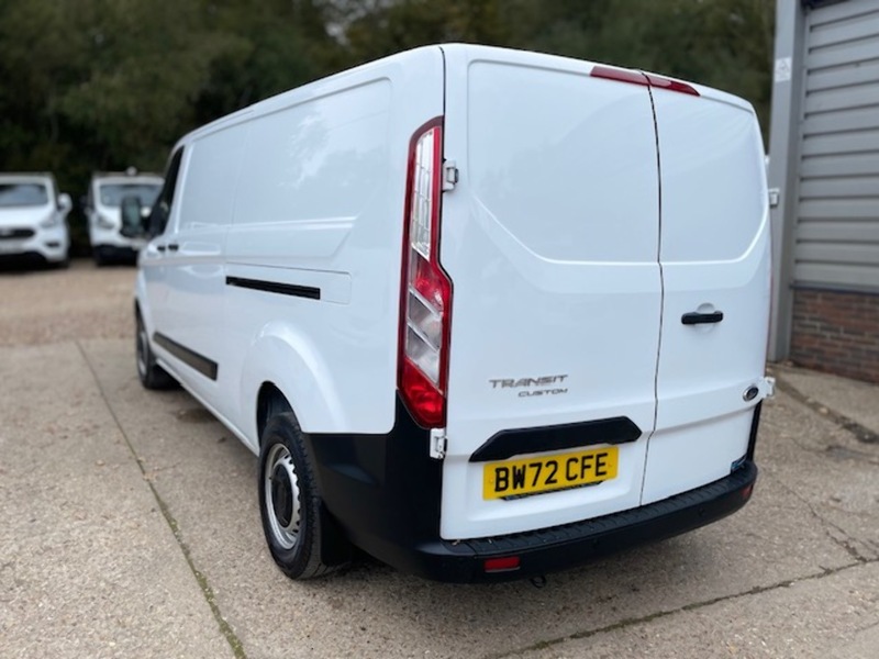 Ford Transit Custom 300 EcoBlue Leader - U636