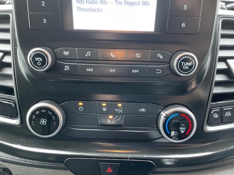 Ford Transit Custom 300 EcoBlue Leader - U636