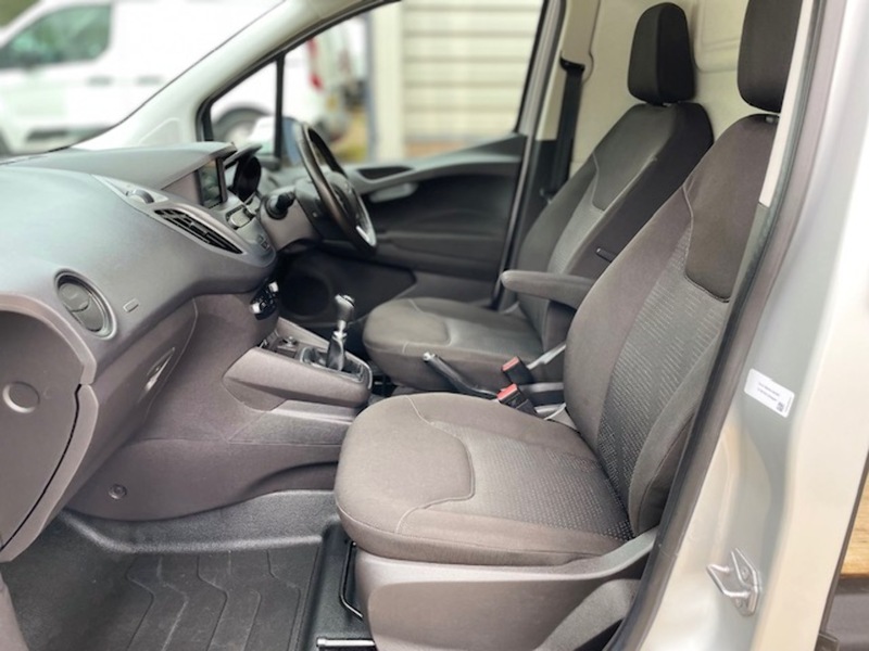 Ford Transit Courier TDCi Limited - U641