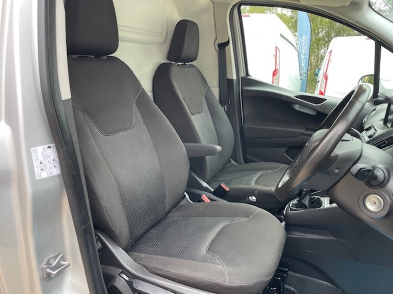Ford Transit Courier TDCi Limited - U641