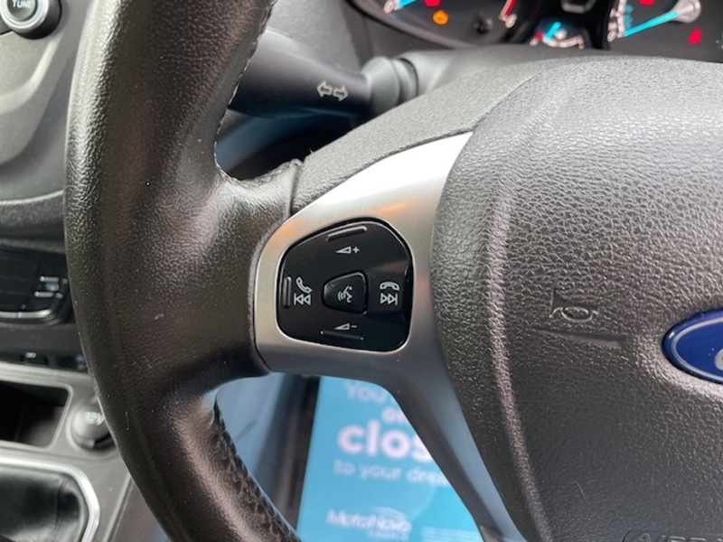 Ford Transit Courier TDCi Limited - U641