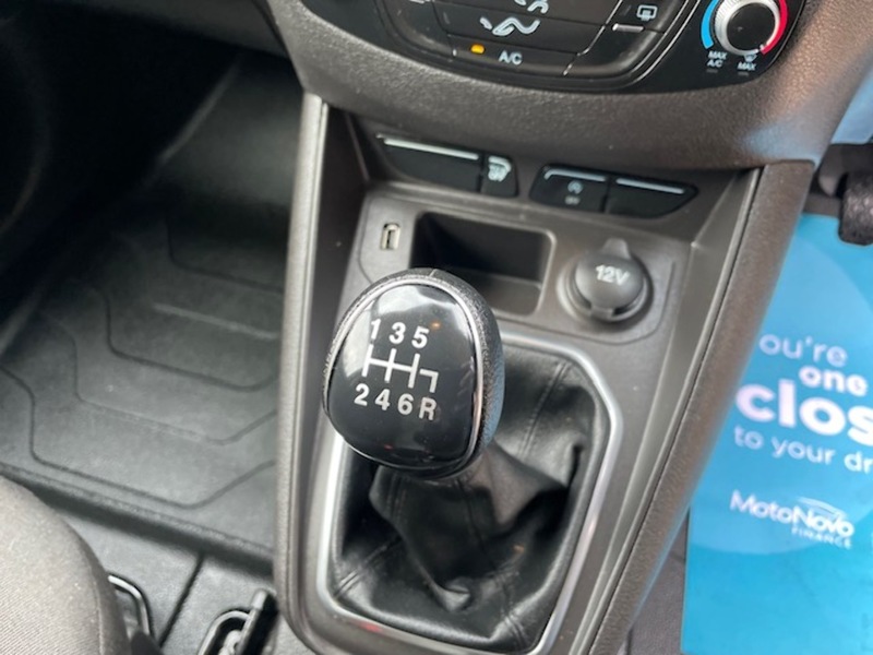 Ford Transit Courier TDCi Limited - U641