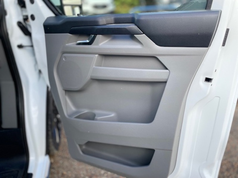 Ford Transit Custom 300 Limited Sport Kit - U642