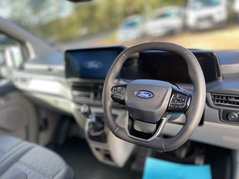 Ford Transit Custom 300 Limited Sport Kit - U642