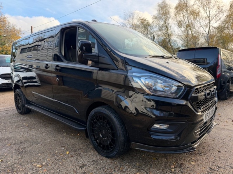 Ford Transit Custom 300 Limited Sport Pack - U647