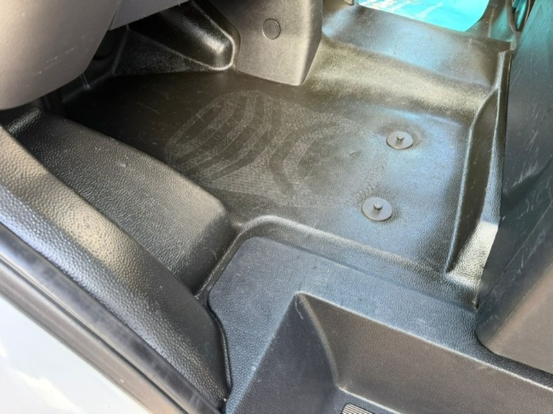 Ford Transit 350 Leader L4 Dropside - U648