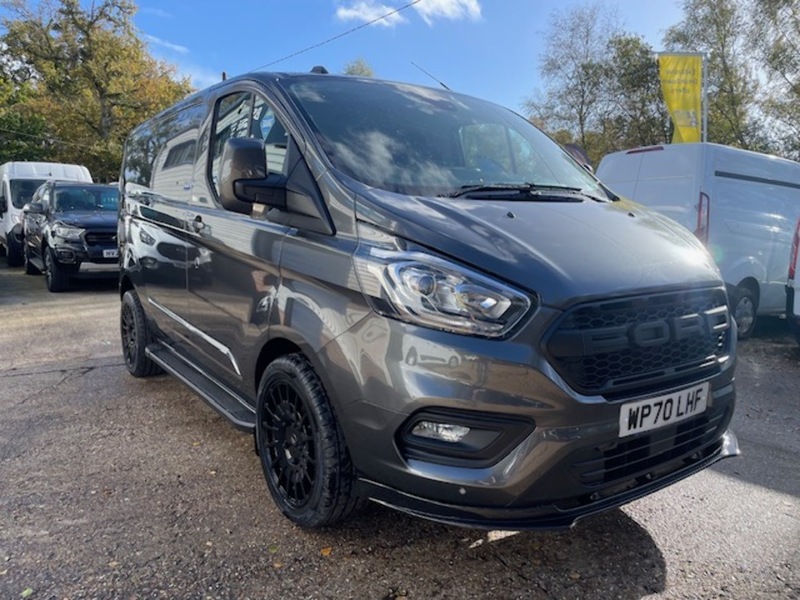 Ford Transit Custom 300 Limited Sport Pack - U650