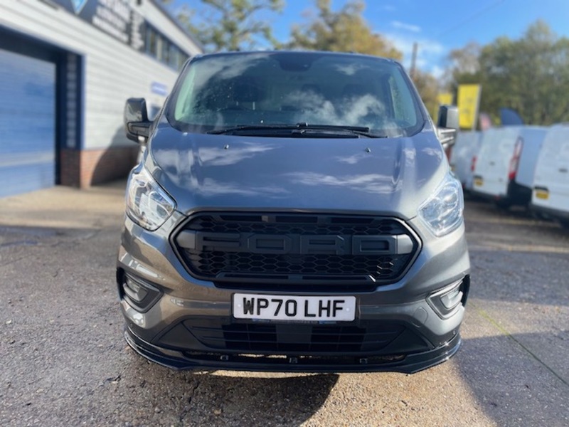 Ford Transit Custom 300 Limited Sport Pack - U650