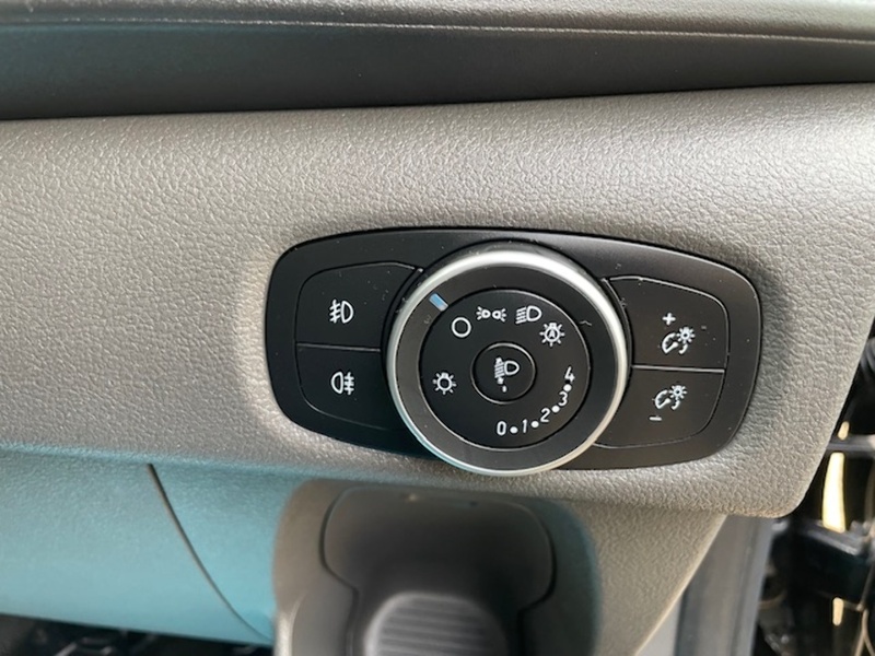 Ford Transit Custom 300 Limited Sport Pack - U652