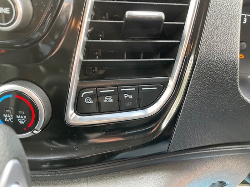 Ford Transit Custom 300 Limited Sport Pack - U652