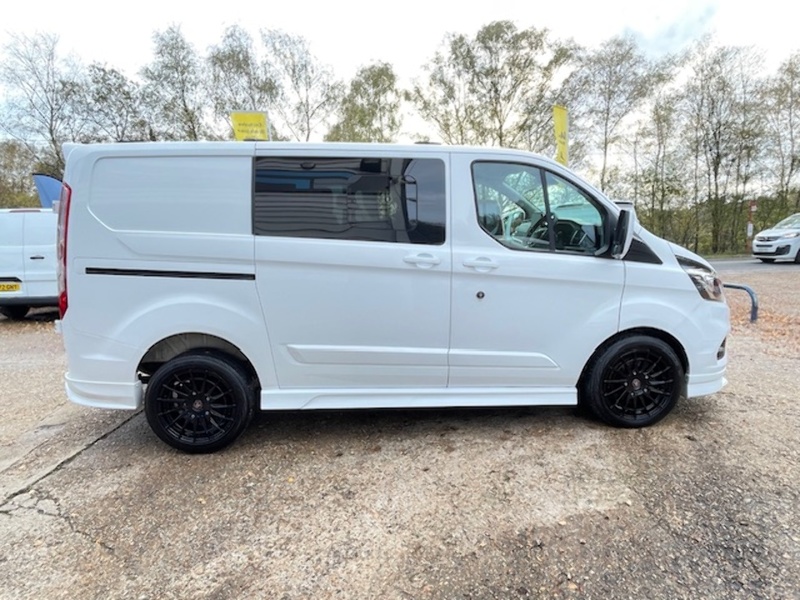 Ford Transit Custom 320 Limited Sport Kit - U657
