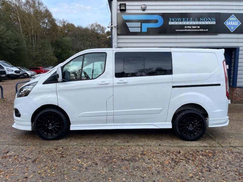 Ford Transit Custom 320 Limited Sport Kit - U657