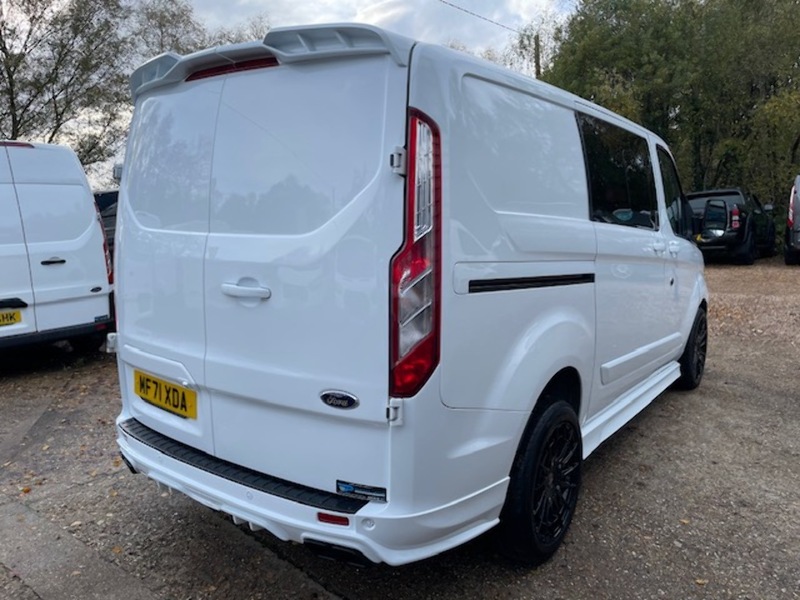 Ford Transit Custom 320 Limited Sport Kit - U657