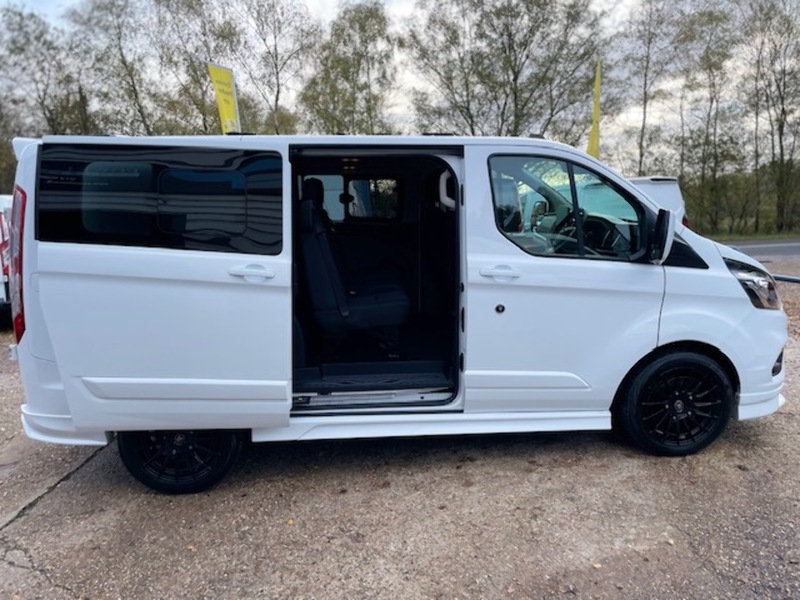 Ford Transit Custom 320 Limited Sport Kit - U657