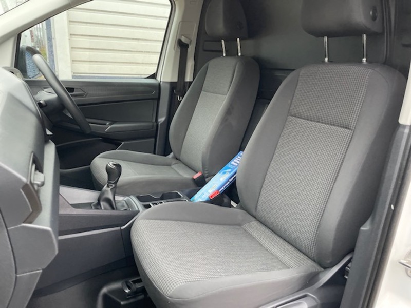 Volkswagen Caddy TDI C20 Commerce Sport - U658