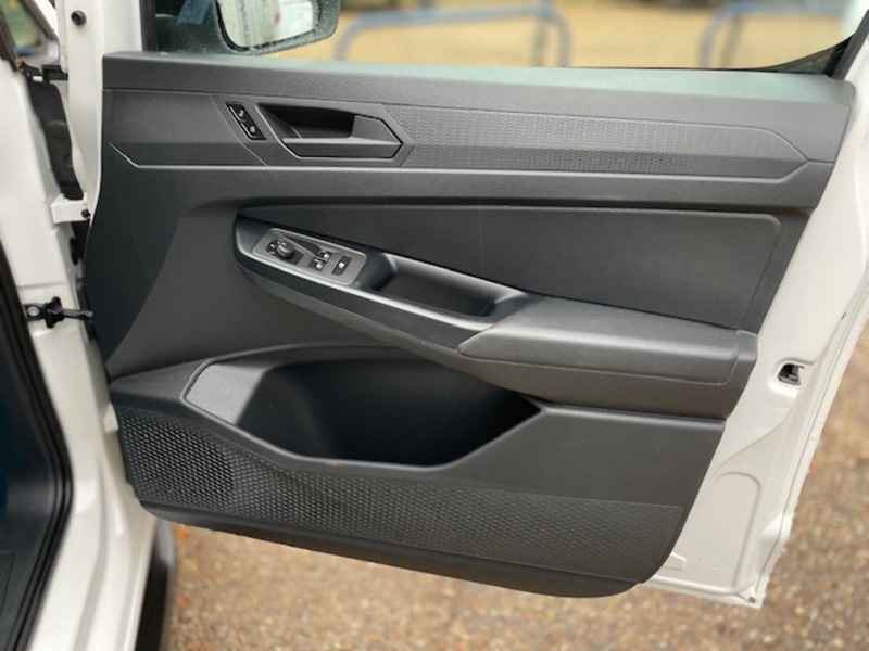 Volkswagen Caddy TDI C20 Commerce Sport - U658