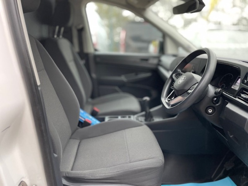 Volkswagen Caddy TDI C20 Commerce Sport - U658