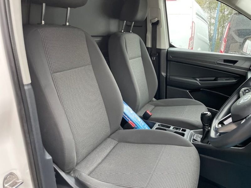 Volkswagen Caddy TDI C20 Commerce Sport - U658