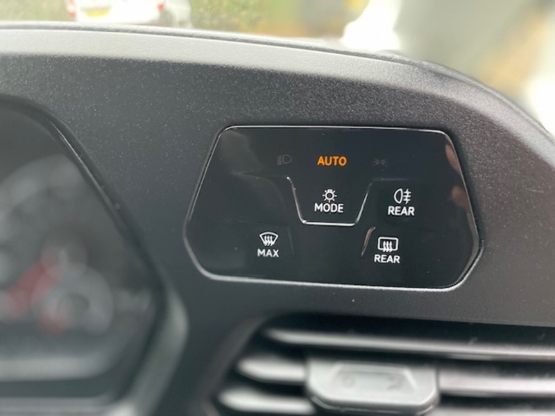 Volkswagen Caddy TDI C20 Commerce Sport - U658